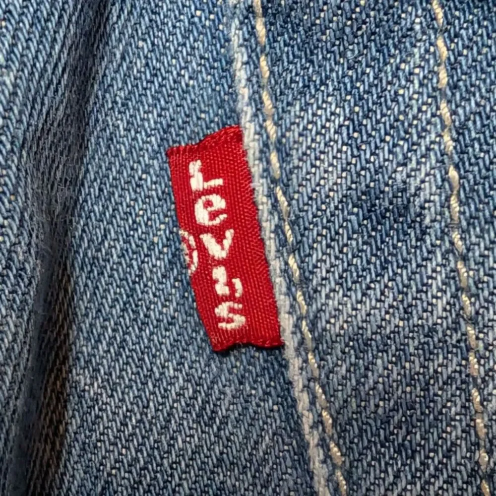 Levi's 501 Original Fit Jeans Light Wash 100% Cotton Straight Leg Classic Denim